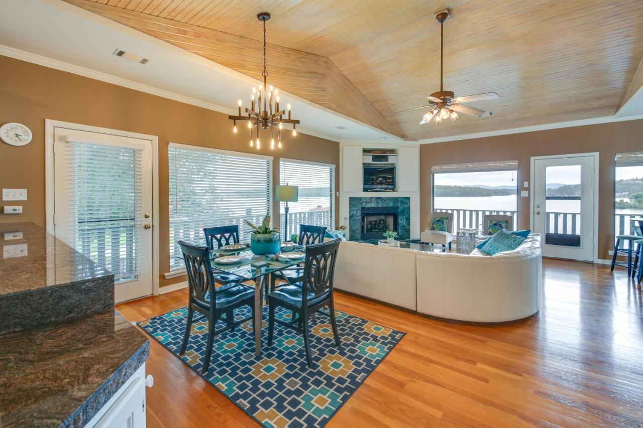 Spacious Hot Springs Penthouse Stunning Lake View Buitenkant foto